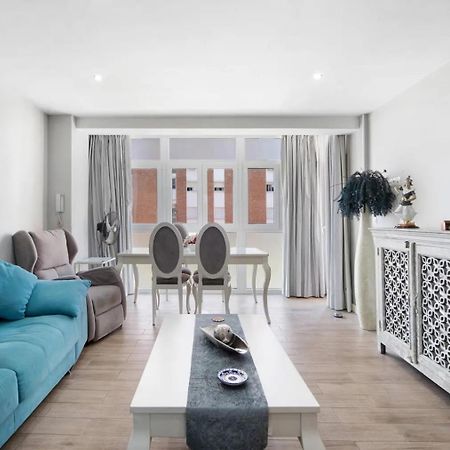Cozy Room In Stylish Flat Just Steps From The Beach Cadiz Exterior photo